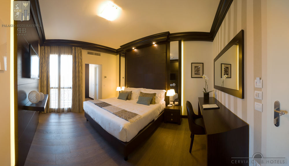 Hotel Palazzo Bezzi Ravena